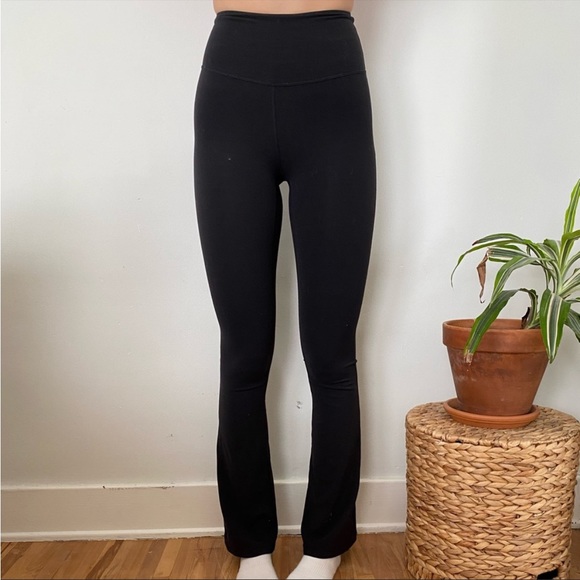 lululemon athletica Pants - Lululemon flare leggings